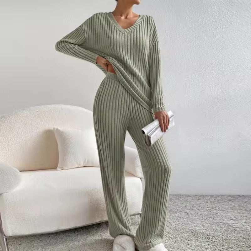 Women’s Ribbed Two-Piece Lounge Set – Soft V-Neck Sweater & Matching Trousers